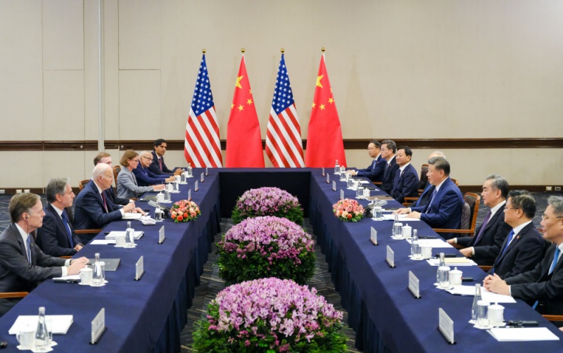 Xi Jinping se reúne com Biden em Lima