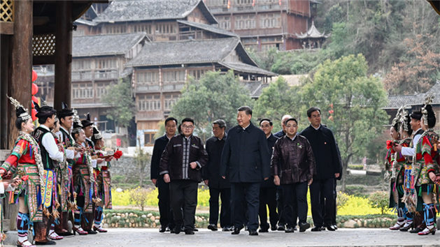 Xi Jinping inspeciona Guizhou e enfatiza desenvolvimento de alta qualidade