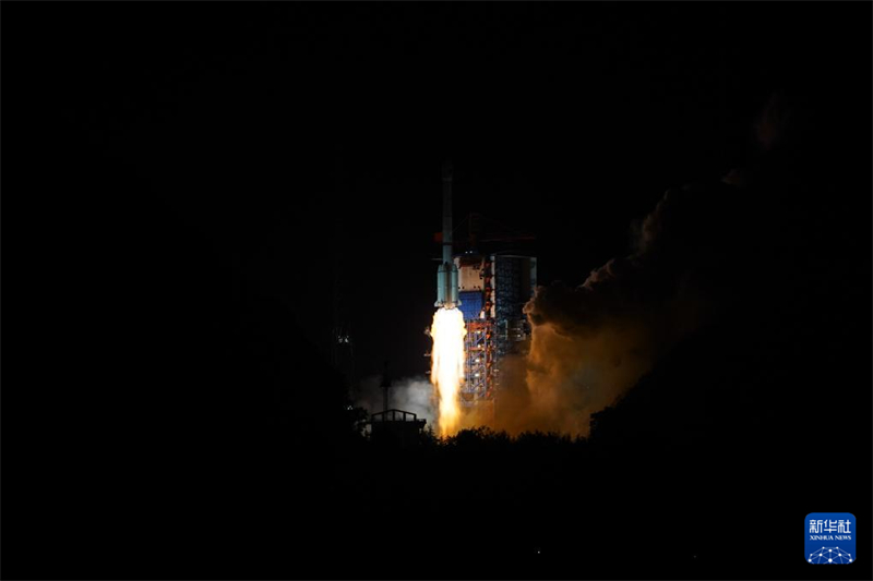 China lança novo satélite de teste para tecnologia de comunicação com sucesso