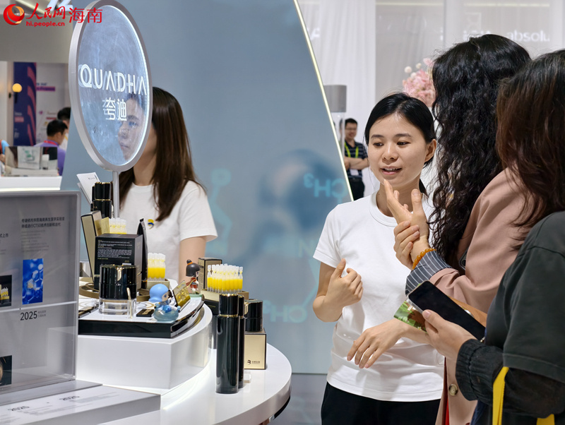Hainan: Exposição Internacional de Produtos de Consumo da China funde tradição com modernidade