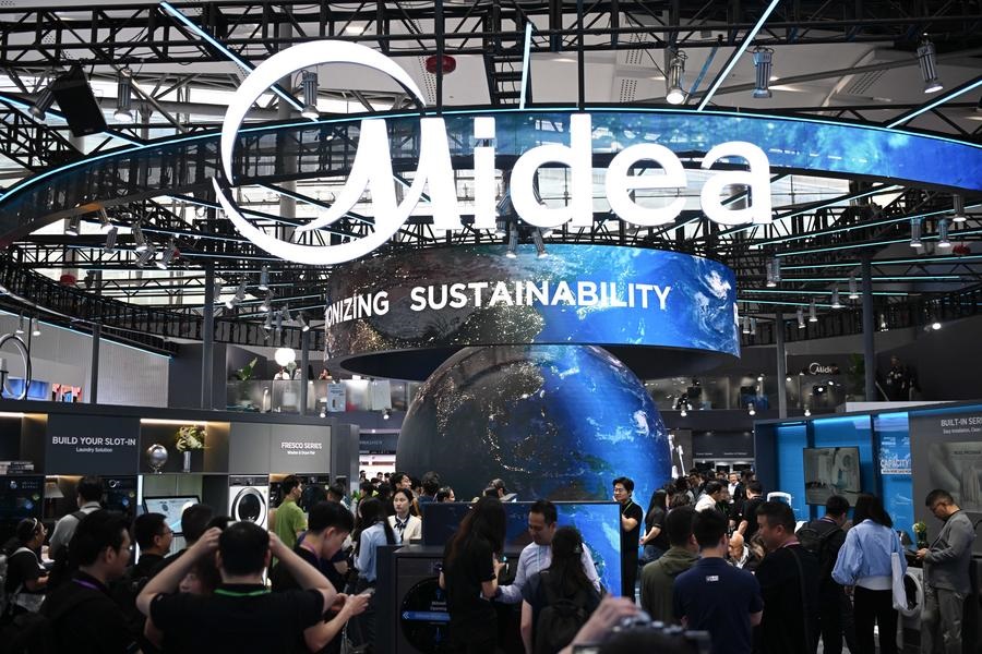 137ª edição da Feira de Cantão é inaugurada em Guangzhou, no sul da China