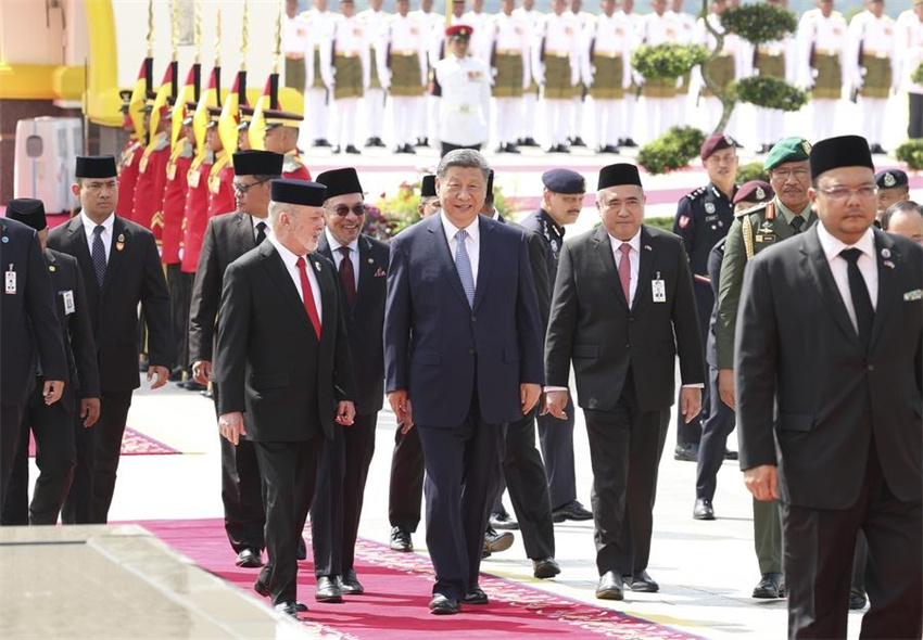Xi Jinping pede esforços conjuntos para construir uma comunidade estratégica China-Malásia de alto nível com futuro compartilhado