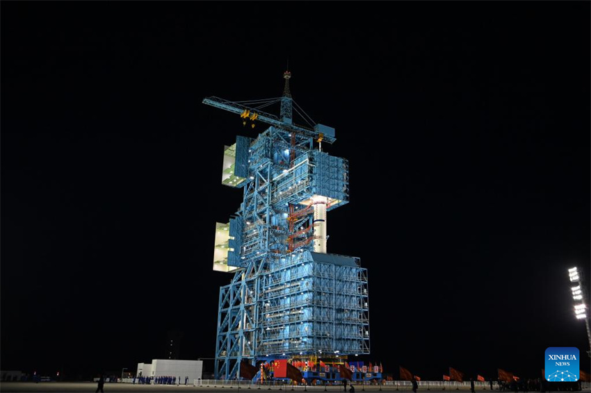 China se prepara para lançar a nave espacial tripulada Shenzhou-20