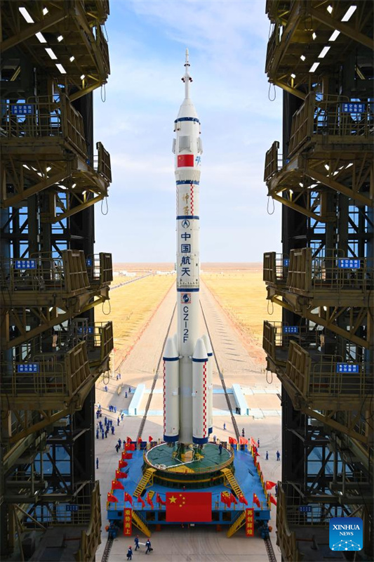 China se prepara para lançar a nave espacial tripulada Shenzhou-20