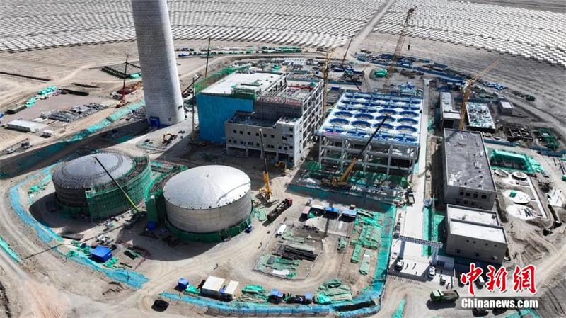Galeria: maior projeto de torre solar térmica em construção na China