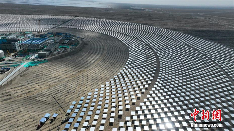 Galeria: maior projeto de torre solar térmica em construção na China