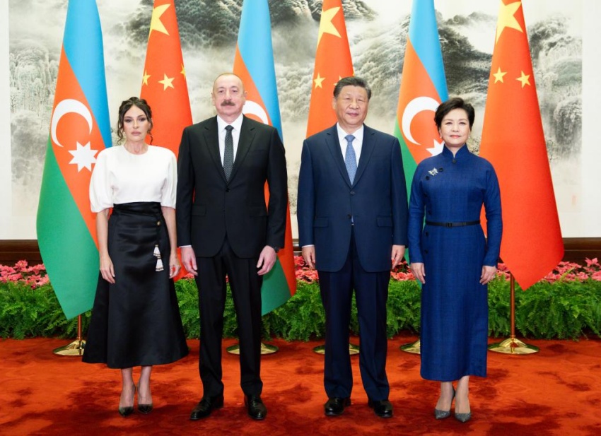 China e Azerbaijão estabelecem parceria estratégica abrangente