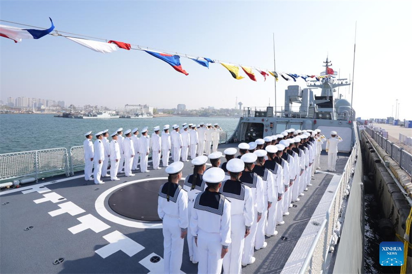 Marinha do Exército de Libertação Popular da China comemora seu 76º aniversário