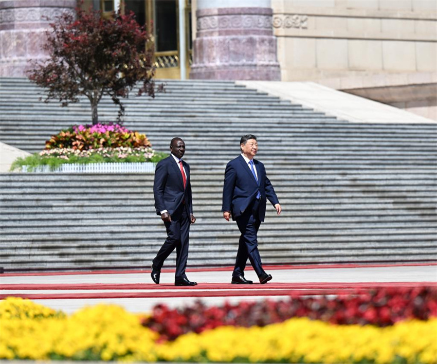 China e Quênia elevam os laços na reunião de Xi Jinping e Ruto
