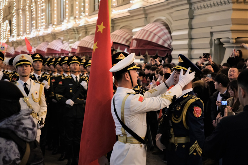 Guarda de Honra do Exército de Libertação Popular da China fez uma impressionante aparição em Moscou