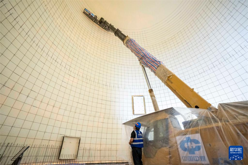 Visita aos primeiros cinco armazéns de grãos com estrutura de membrana de ar de 9.000 toneladas na China
