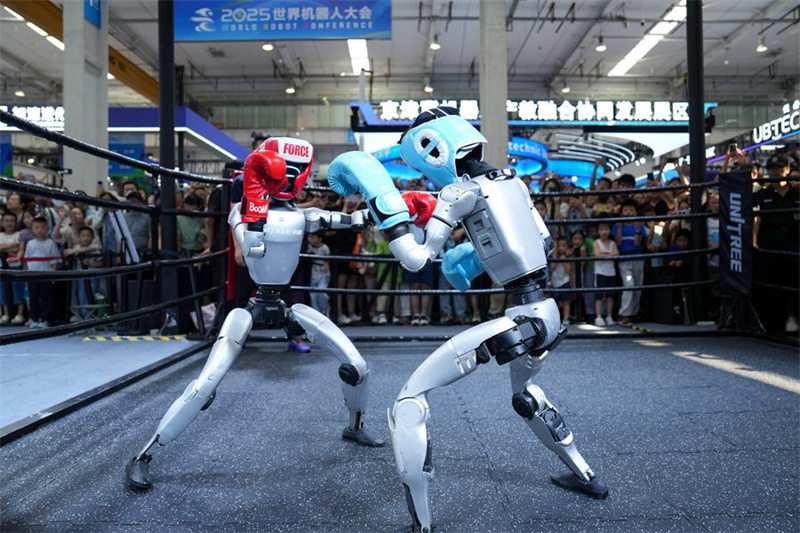 Conferência Mundial de Robôs de 2025 apresenta novidades de inteligência incorporada e robôs humanoides