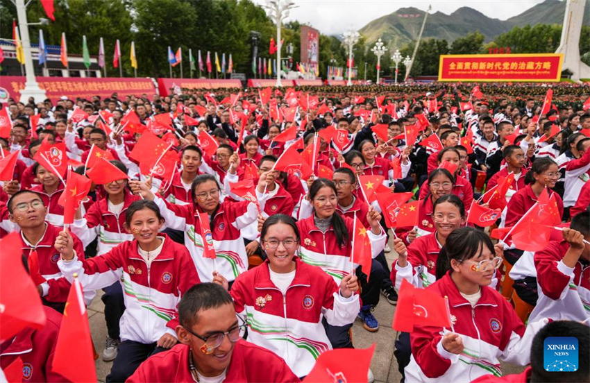 Galeria: celebrações do 60º aniversário da fundação da Região Autônoma de Xizang