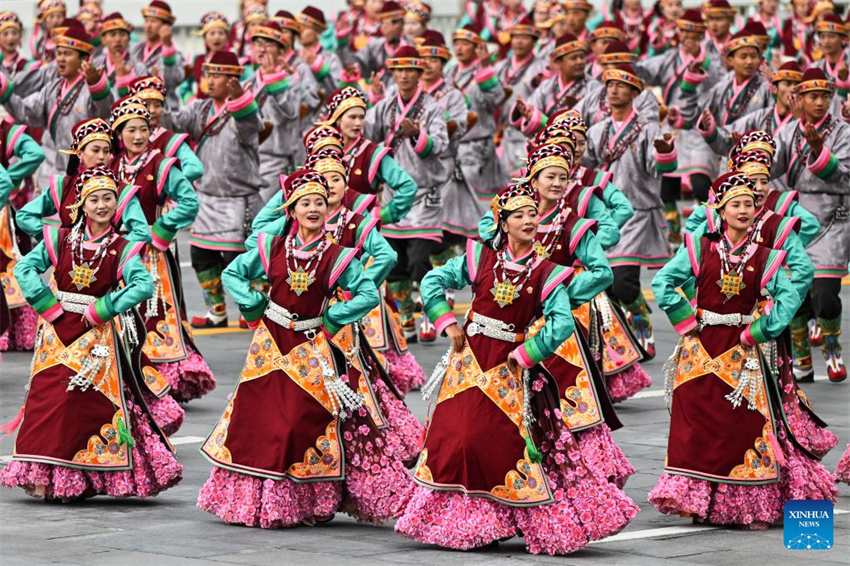 Galeria: celebrações do 60º aniversário da fundação da Região Autônoma de Xizang