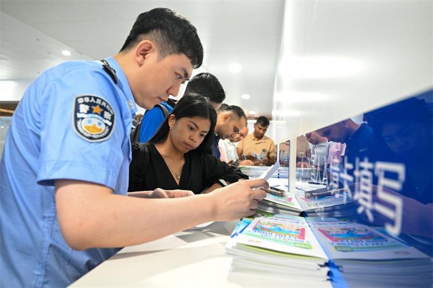Nova instalação de inspeção de imigração inaugurada no Aeroporto Internacional de Binhai em Tianjin