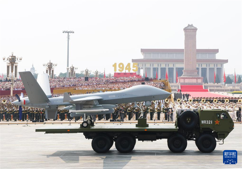 China revela drones avançados no desfile