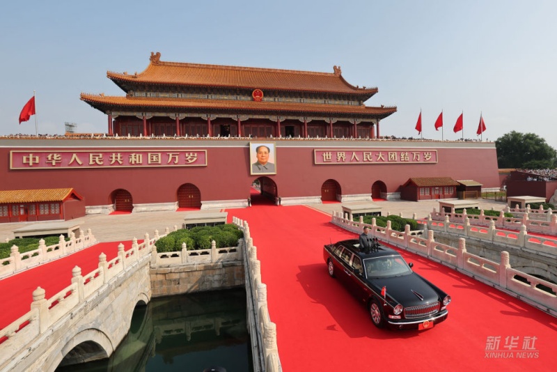 Xi Jinping passa em revista tropas para comemorar 80º aniversário da vitória sobre agressão japonesa