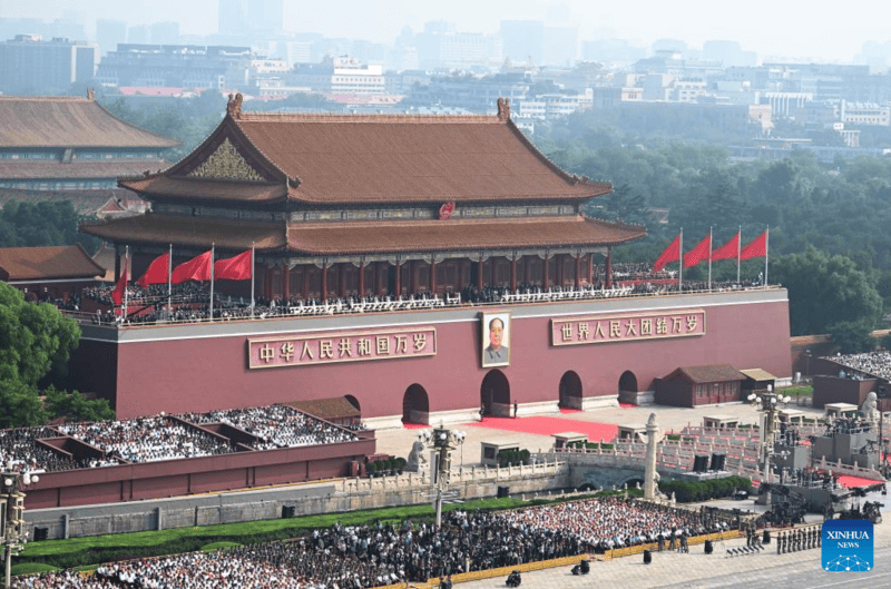 China realiza massivo desfile para marcar 80º aniversário da vitória da Segunda Guerra Mundial