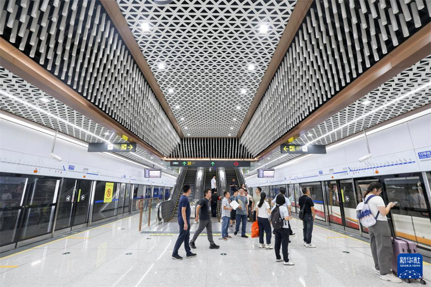 Quilometragem total do transporte ferroviário de Chengdu ultrapassa 700 quilômetros