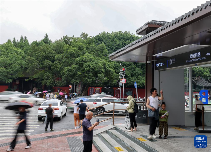 Quilometragem total do transporte ferroviário de Chengdu ultrapassa 700 quilômetros