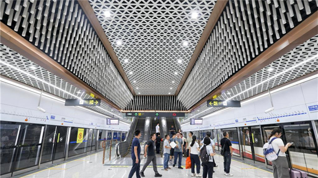 Quilometragem total do transporte ferroviário de Chengdu ultrapassa 700 quilômetros