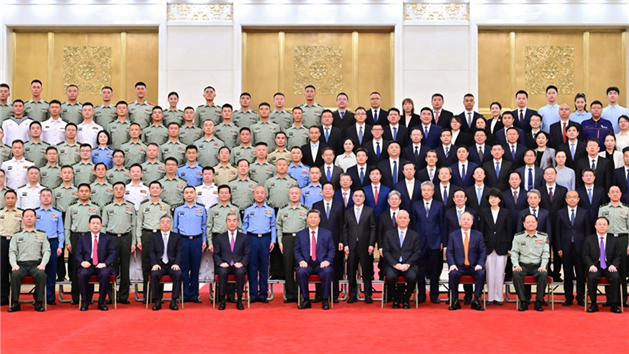 Comemorações do Dia da Vitória da China aumentam confiança no avanço da revitalização nacional, diz Xi Jinping