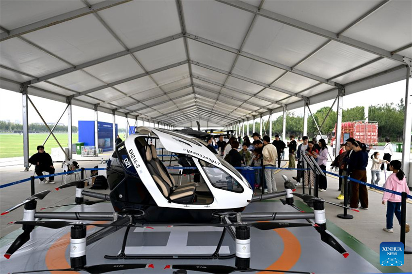 Tecnologia não tripulada em destaque na Convenção Mundial de Manufatura de 2025 em Hefei