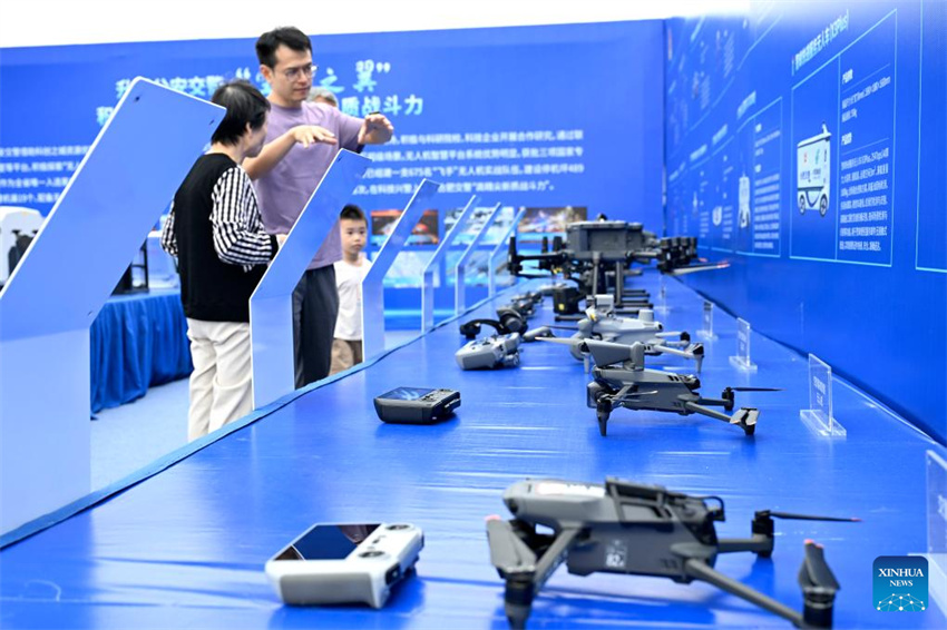 Tecnologia não tripulada em destaque na Convenção Mundial de Manufatura de 2025 em Hefei