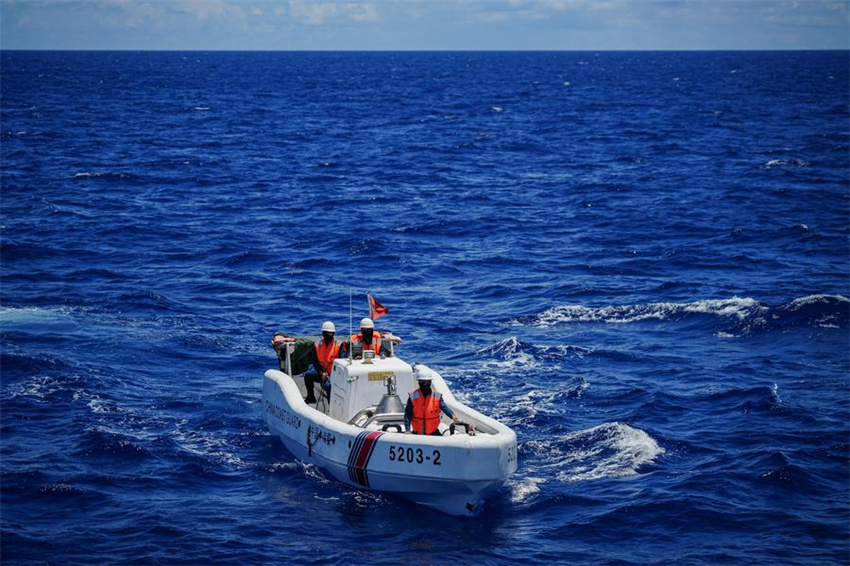 Guarda Costeira Chinesa realiza patrulhas policiais no Mar da China Meridional