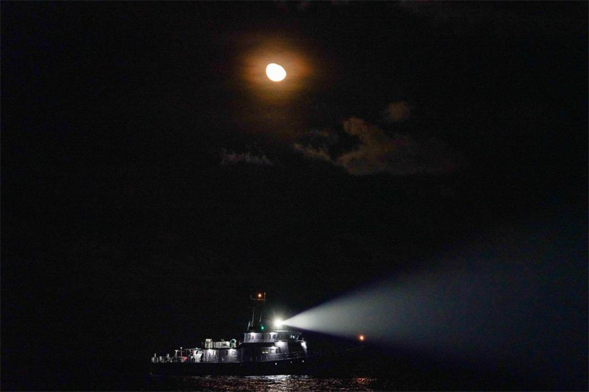 Guarda Costeira Chinesa realiza patrulhas policiais no Mar da China Meridional