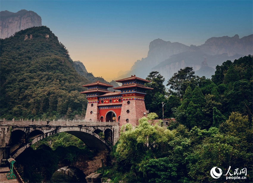 Henan: Conferência de Promoção Turística das Montanhas Taihang foi inaugurada em Xinxiang