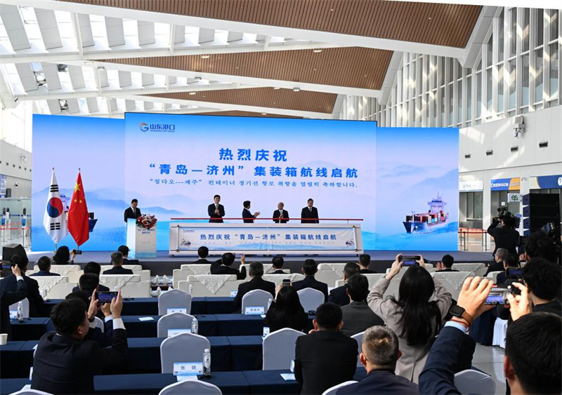 Rota direta de transporte de contêineres conecta Qingdao e Jeju, na Coreia do Sul