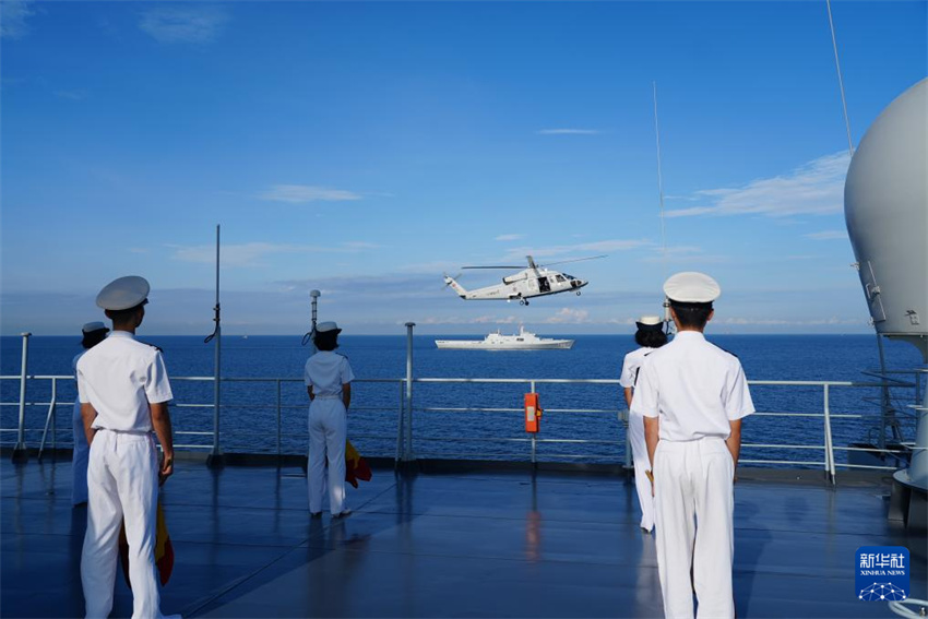 Navios da Marinha do Exército de Libertação Popular da China chegam à Tailândia para visita de cortesia