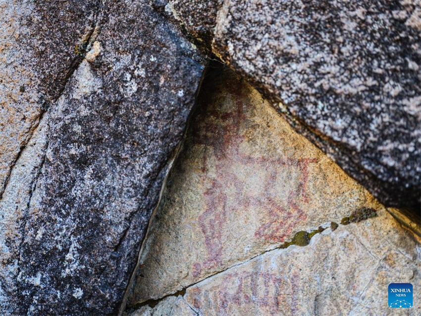 Galeria: pinturas rupestres de 8.000 anos em Sichuan, sudoeste da China