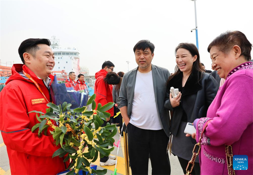 China inicia 42ª expedição à Antártida