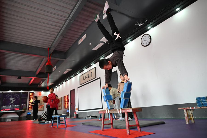 Estrada ao longo do Grande Canal em Hebei impulsiona desenvolvimento regional