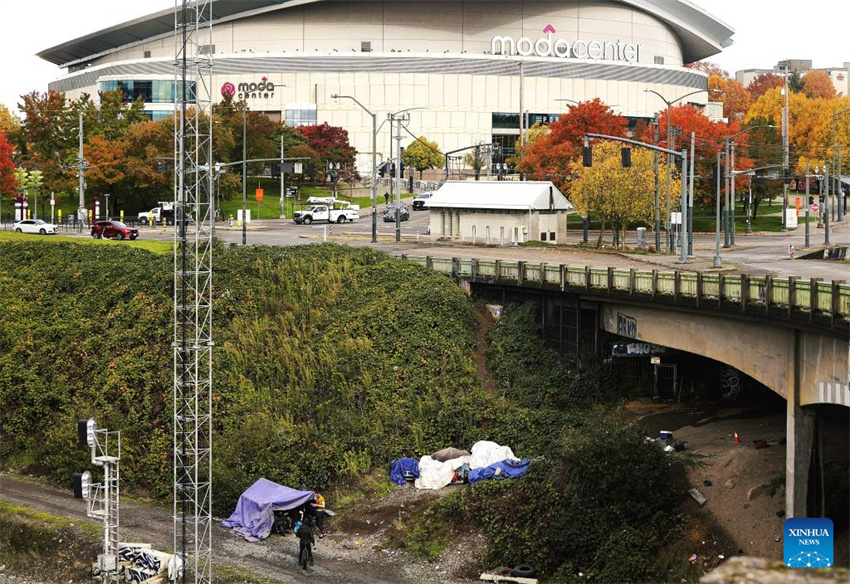 Paralisação do governo dos EUA deve bater recorde, já que Senado falhou novamente em aprovar projeto de lei de financiamento