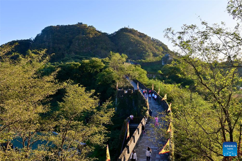 Rodovia nacional G331 da China traz vitalidade à região