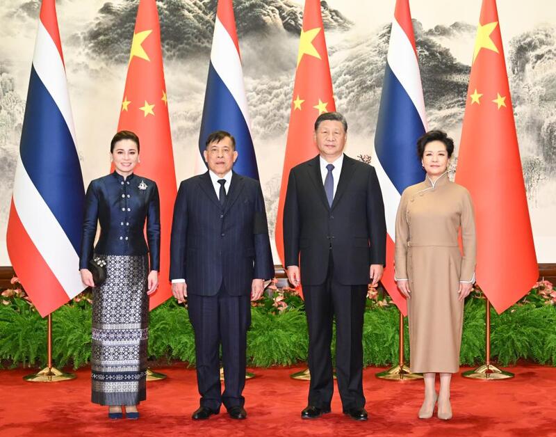 Xi Jinping pede avanço na construção de comunidade com futuro compartilhado em encontro com rei da Tailândia