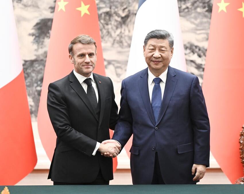 Xi Jinping mantém conversas com Macron e pede maior cooperação em múltiplas áreas