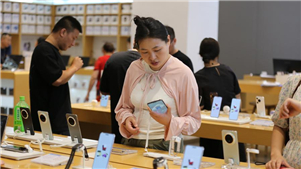 Ministério do Comércio da China impulsionará a inovação no setor varejista nos próximos cinco anosO primeiro passo é emitir diretrizes para acelerar a inovação no setor varejista, disse o porta-voz do ministério He Yadong em uma coletiva de imprensa.