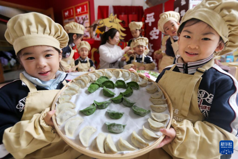 China: Tradições coloridas marcam chegada do Dongzhi
