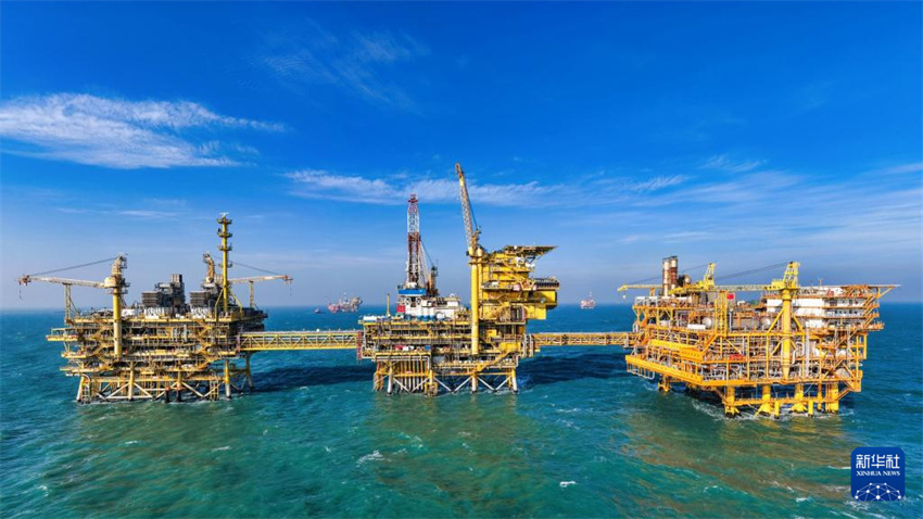 Maior campo petrolífero offshore da China ultrapassa produção anual de 40 milhões de toneladas de petróleo e gás