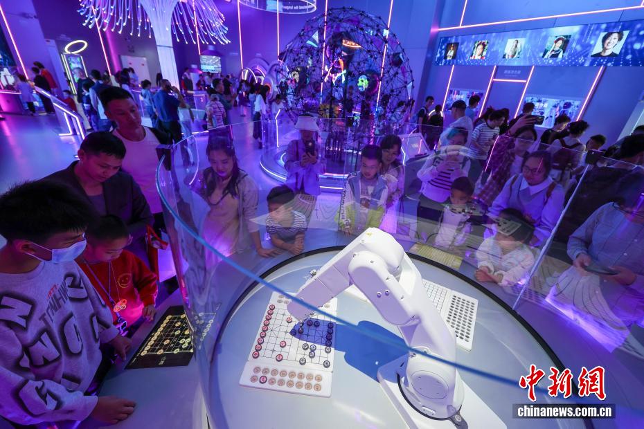 Museu de Ciência e Tecnologia de Hainan inaugura e oferece acesso gratuito ao público