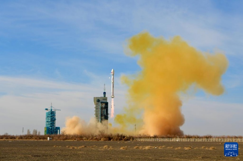 China lança novo satélite