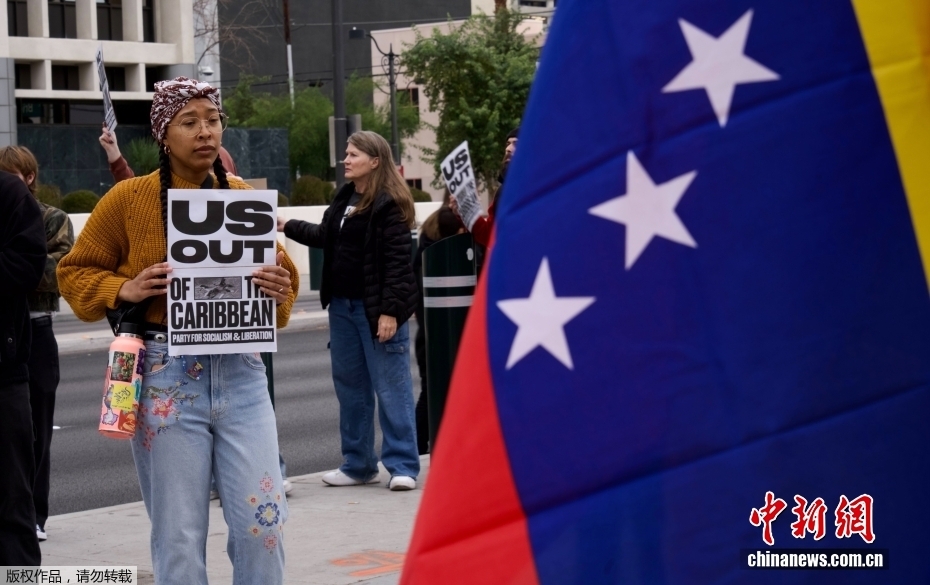 Diversas cidades dos EUA registram protestos contra ação militar na Venezuela