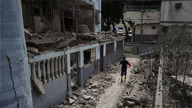 Várias residências danificadas após ataque aéreo dos EUA na Venezuela