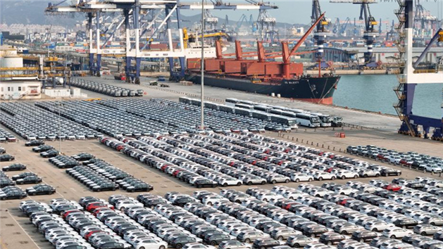 Comércio exterior da China bate recorde em 2025 e mantém crescimento por nove anos consecutivos