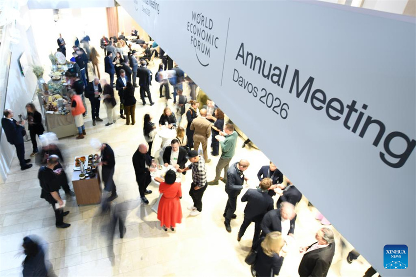 Fórum Econômico Mundial de 2026 é inaugurado em Davos, Suíça