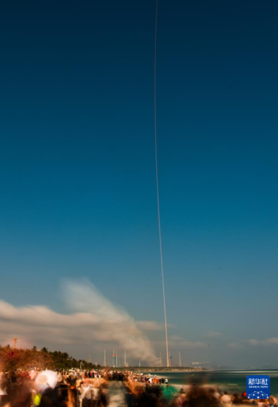 China lança novo grupo de satélites de internet